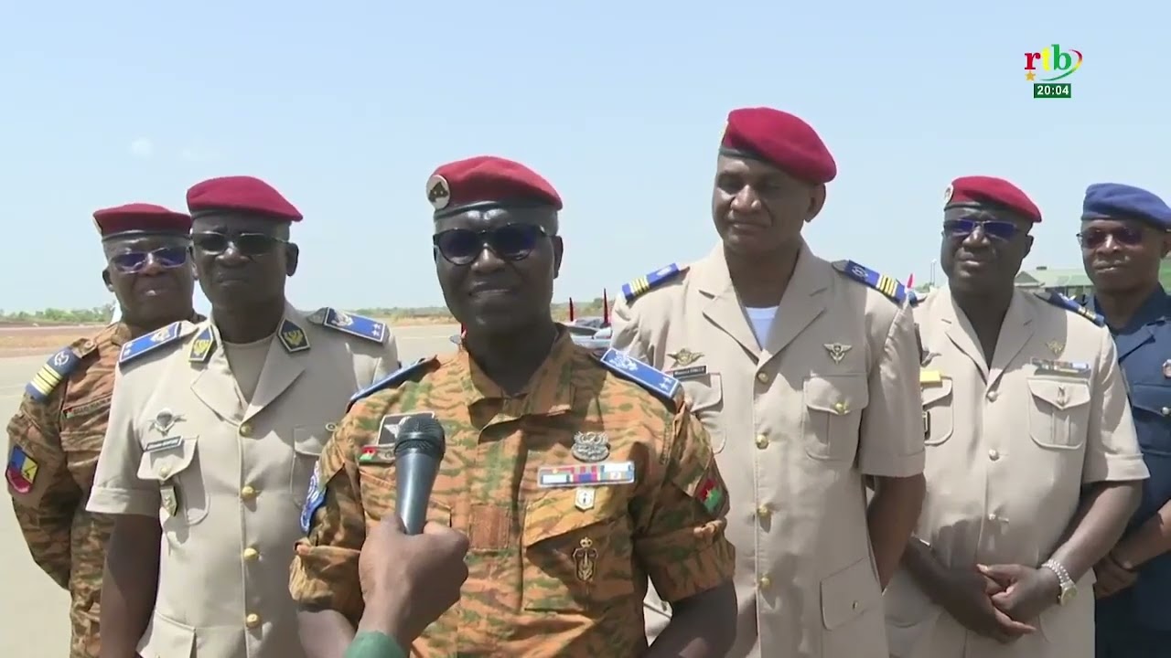 Opération de reconquête du territoire: du renfort en vecteurs aériens pour l'Armée nationale